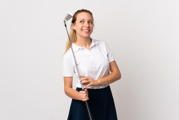 Jeune, golfeur, femme, isolé, blanc, mur, rire