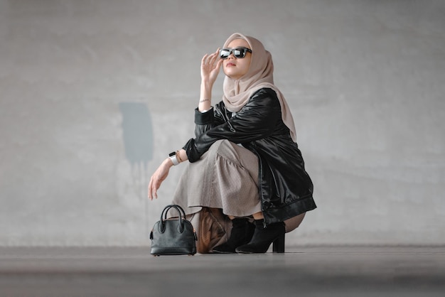 Jeune modèle de mode hijab