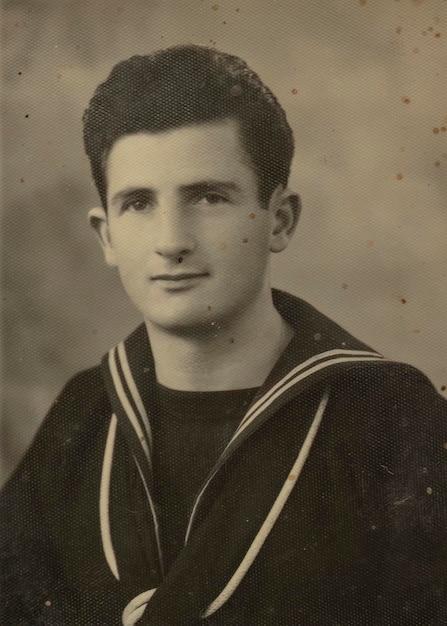 Jeune soldat italien marin closeup portrait dans les années 50