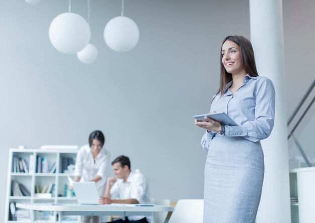 Jeunes au bureau