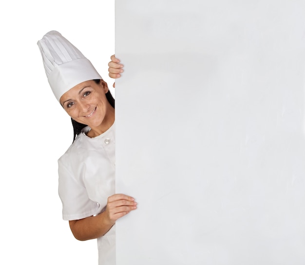 Jolie cuisinière fille avec uniforme isolé sur fond blanc