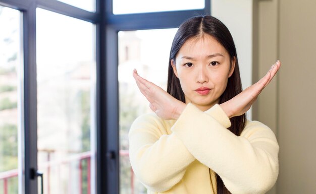 Jolie femme asiatique