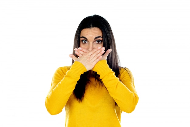 Jolie femme brune