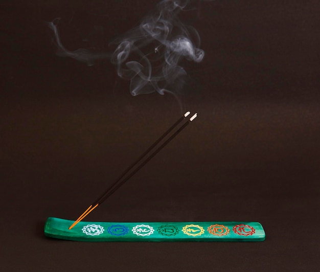 Joss stick background avec place pour la bannière de texte