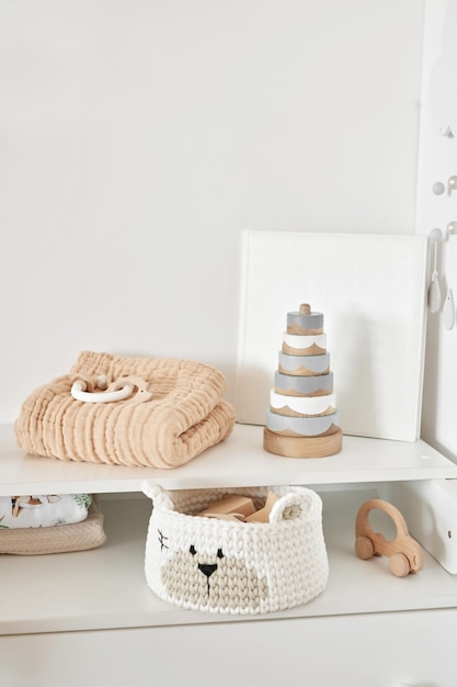 Jouets éducatifs en bois pour enfants Décoration de chambre d'enfant Salle de jeux de style scandinave