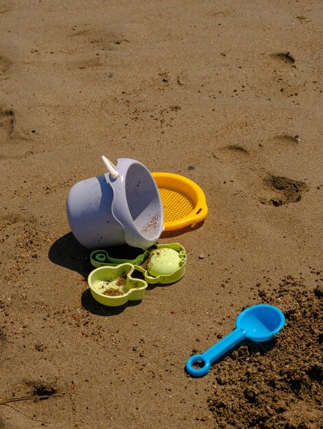 Jouets sur la plage