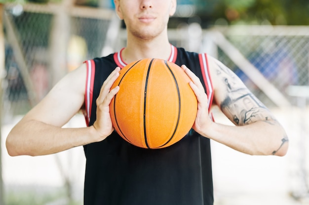 Joueur de basket-ball, lancer balle