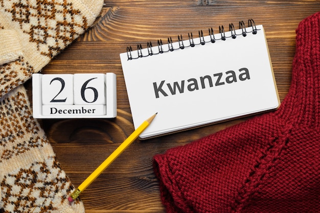 Jour férié afro-américain kwanzaa du calendrier du mois d'hiver décembre.