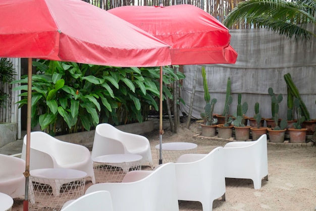 Journée d'été dans le jardin de la plage