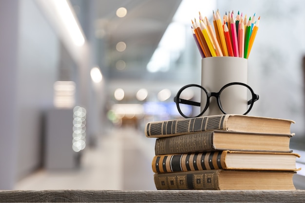 Journée internationale des enseignants des écoles tableau noir livres brésil