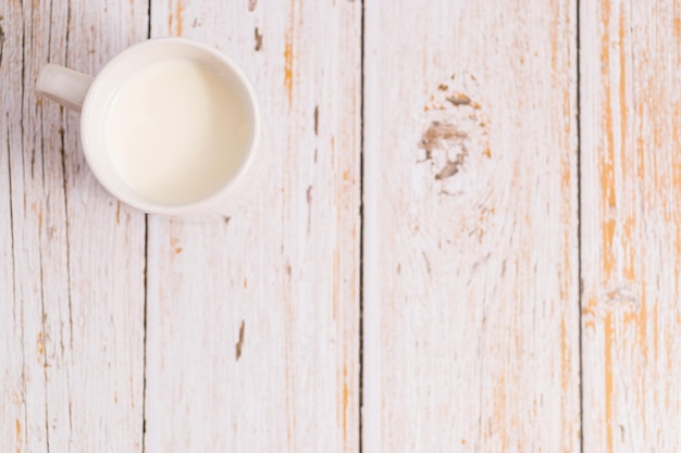 Journée mondiale du lait boire du lait sain corps fort