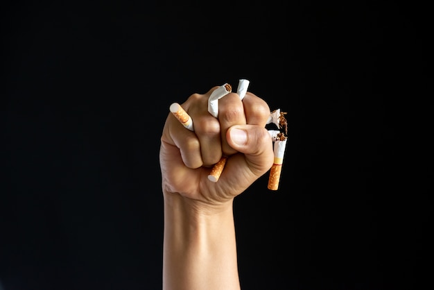 Journée Mondiale Sans Tabac, Le 31 Mai. Stop Smoking.