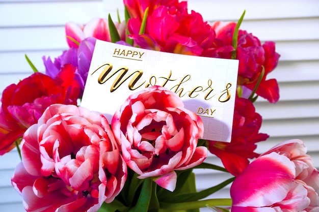 Joyeuse fête des mères Carte de bannière Faisant l'éloge de la fête des mères