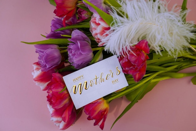 Joyeuse fête des mères Carte de bannière Faisant l'éloge de la fête des mères