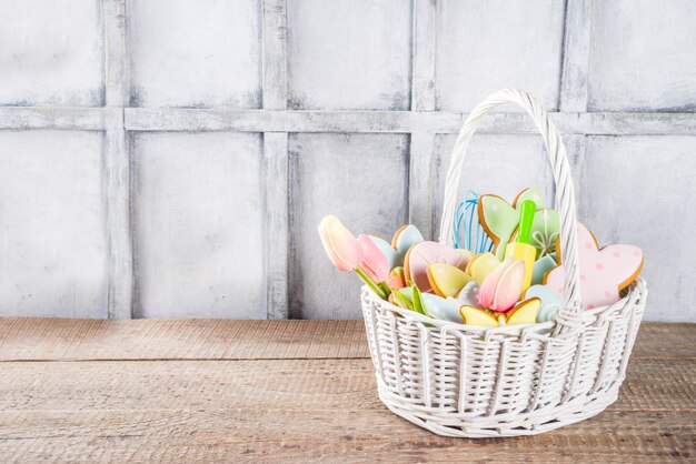 Joyeuses Pâques avec des biscuits