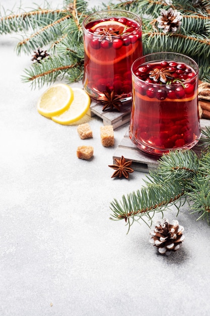 Jus de canneberge au citron et au sucre de canne.