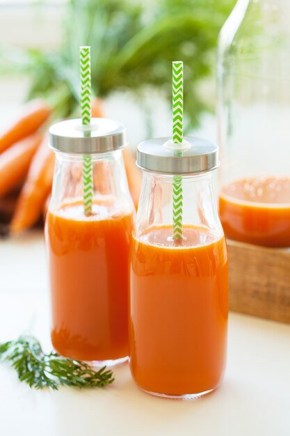 Jus de carotte frais et légumes