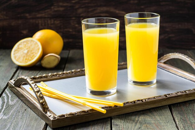 Jus d'orange frais au gingembre