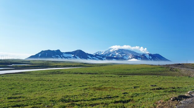 Kamchatka photo de montagnes et de neige