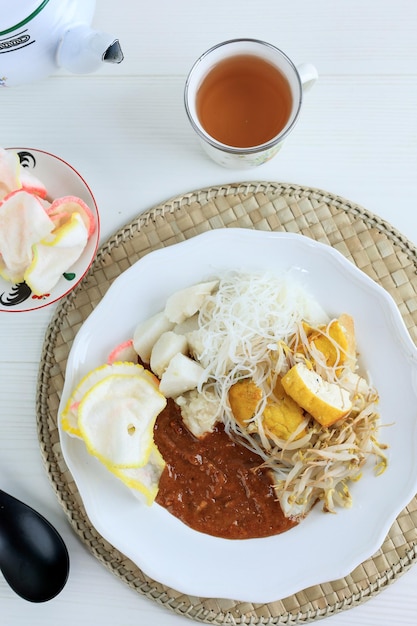 Ketoprak Betawi Un plat populaire de la rue