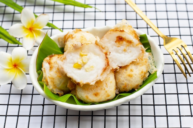 Khanom Krok Dessert thaïlandais au lait de coco Crêpe de riz à la noix de coco