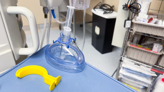 Le kit de voies respiratoires de l'hôpital signifie la gestion des voies respiratoires d'urgence Tube endotrachéal voies respiratoires supraglottiques l