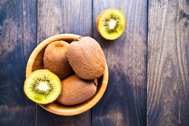 Kiwi dans un bol