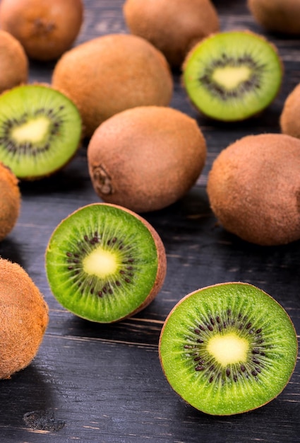 Kiwis