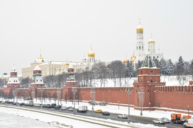 Le Kremlin de Moscou et le remblai