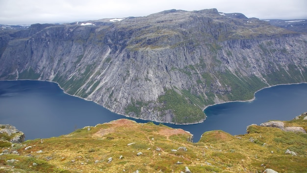 Lac dans la langue du Troll