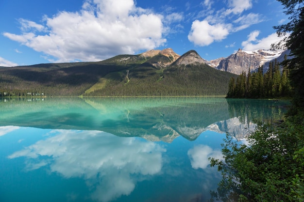 lac d&#39;émeraude