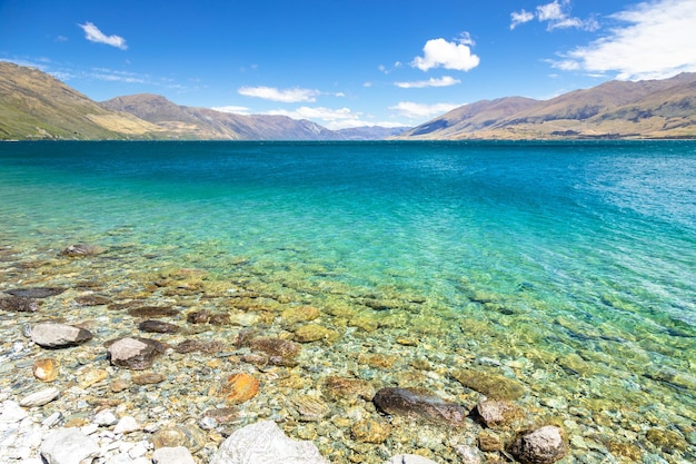 Lac Wanaka Nouvelle-Zélande île du sud