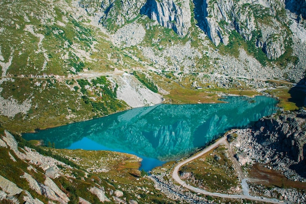 Photo lacs carisolo près de madonna di campiglio