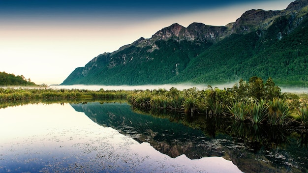 Les lacs miroirs