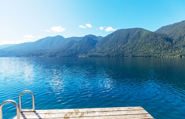 Photo lake crescent à olympic national park, washington, usa