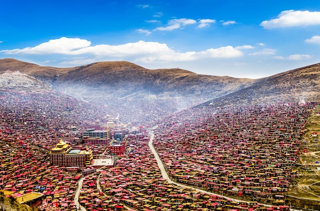 une lamaserie célèbre à Seda, Sichuan, Chine.