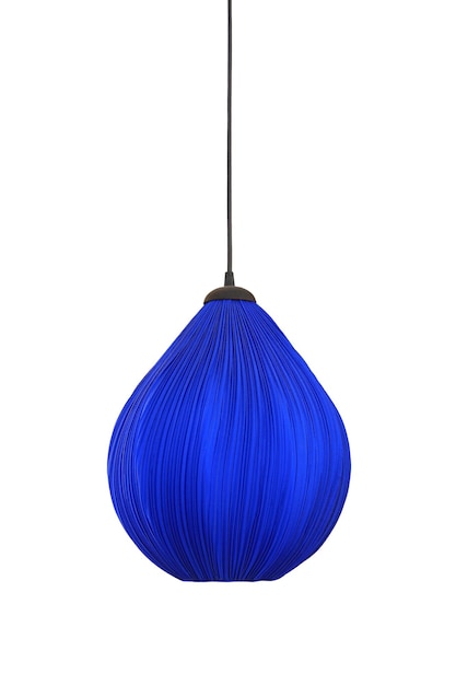 Lanterne de lampe en papier bleu suspendu isolé sur fond blanc