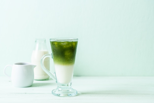 latte au thé vert matcha glacé