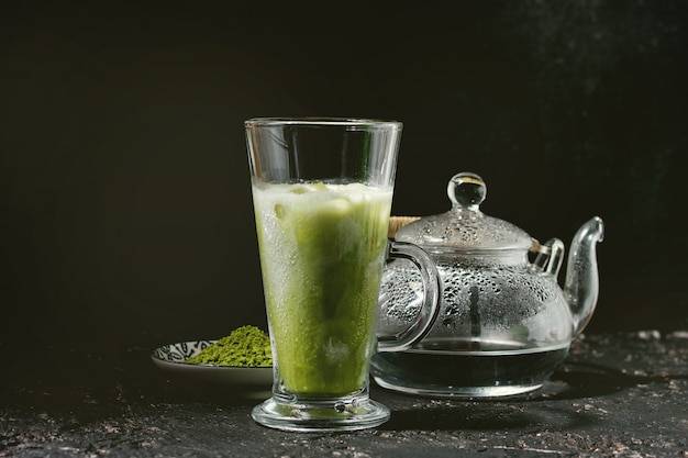 Latte glacé au matcha