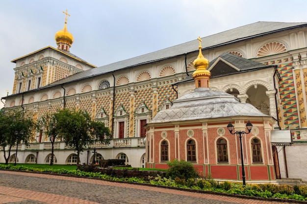 Laure de la Trinité de Saint-Serge à Sergiev Posad Russie