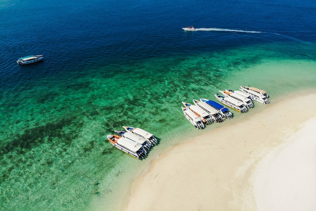 Île Khai Nok, île Khai, attraction touristique de Phang Nga