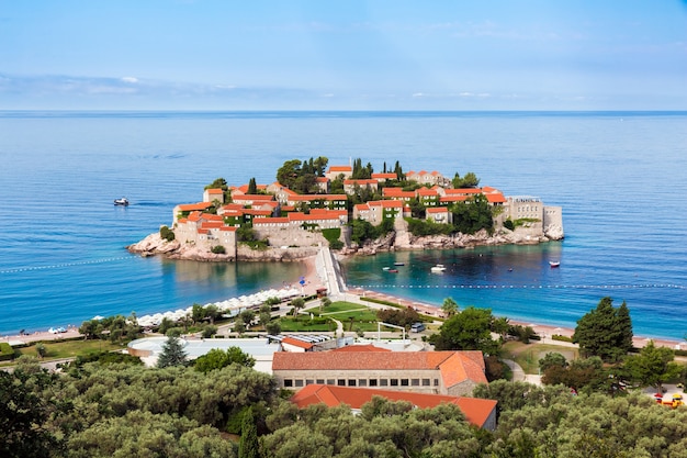 Île de Sveti Stefan, complexe de luxe au Monténégro