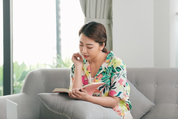 La lecture est mon passe-temps préféré