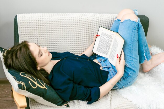 Lecture femme