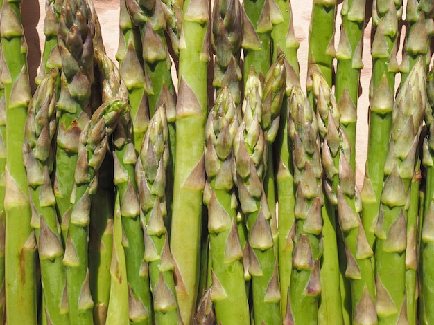 Légumes asperges vertes