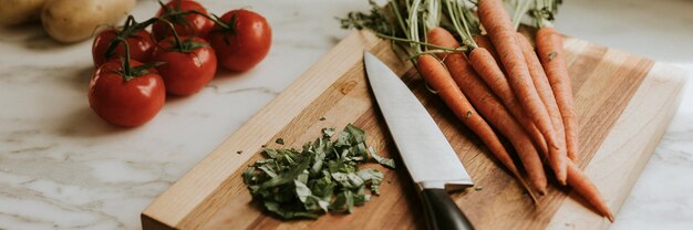 Légumes biologiques frais pour le dîner