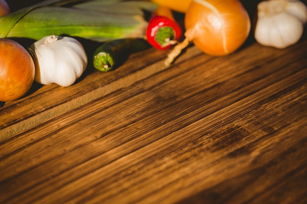 Légumes disposés sur la table