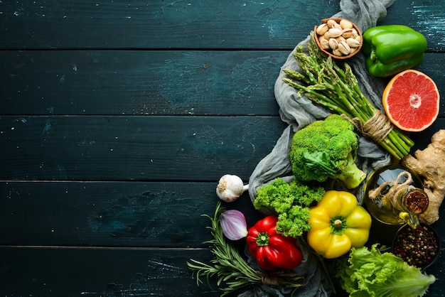 Légumes et fruits frais Aliments sains Vue de dessus Espace de copie gratuit