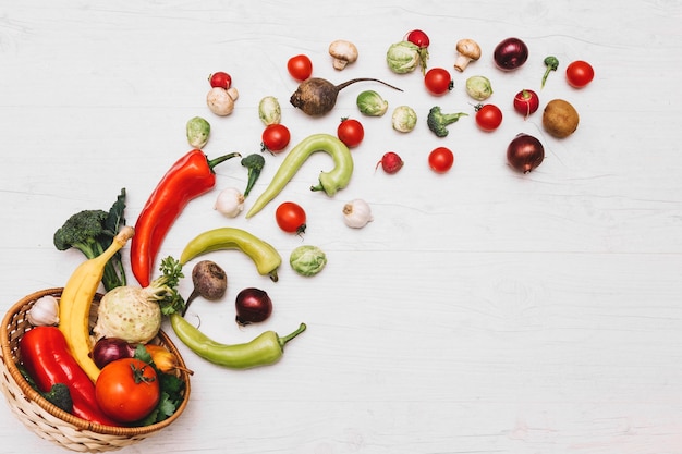 Photo légumes renversés du bol