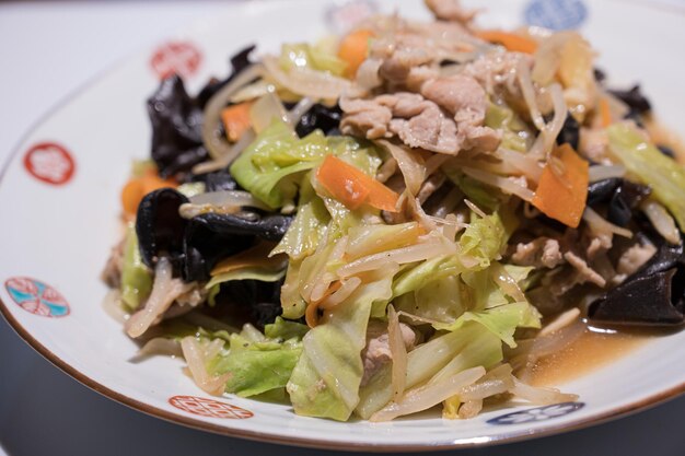 Légumes sautés à la viande